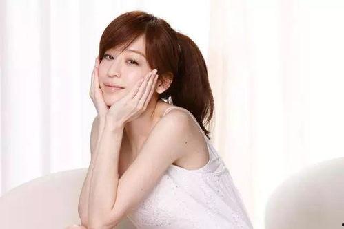 娱乐圈吃瓜王心凌,娱乐圈吃瓜王揭秘心凌那些事儿 第1张 娱乐圈吃瓜王心凌,娱乐圈吃瓜王揭秘心凌那些事儿 第1张